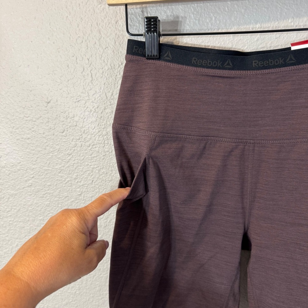 NWT Reebok Women's Size‎ S Raisin Heather Fitted High Rise Performance Short - Picture 11 of 11